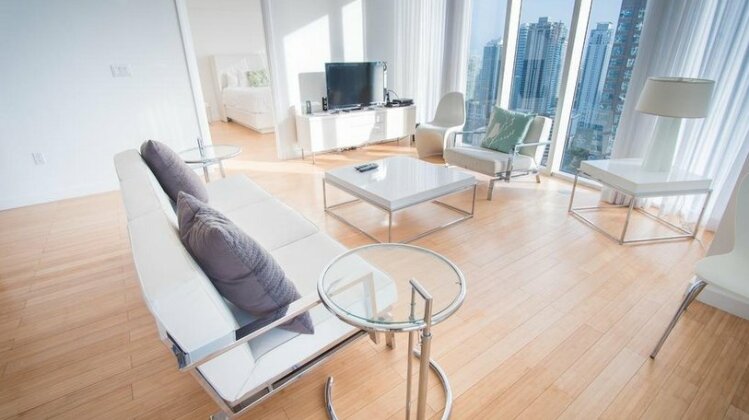 Brickell Luxury Living By YouRent - Photo3