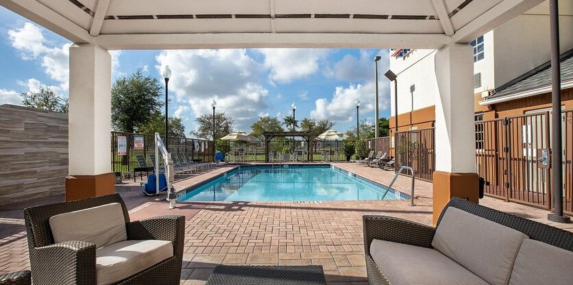 Candlewood Suites Miami Airport West - Photo3