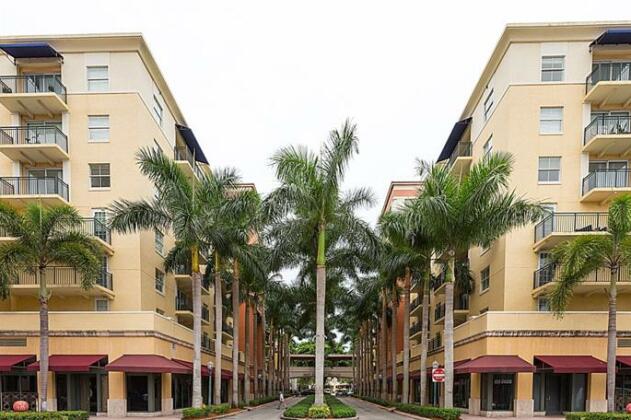 Furnished Suites on Coral Gables apart-hotel