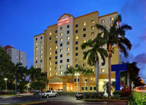 Hampton Inn & Suites Miami Airport South/Blue Lagoon - Photo2