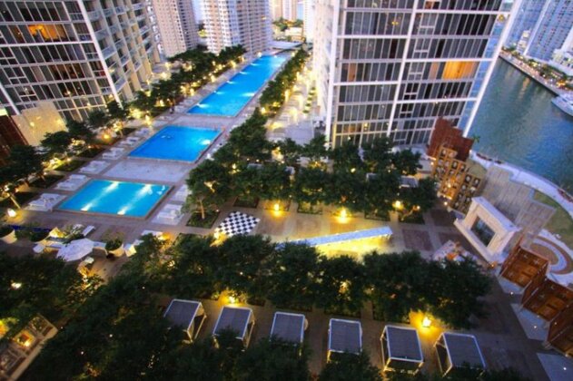 Luxury Waterfront Condo In The Urban Oasis At Icon-Brickell Free Spa - Photo2