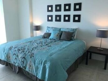 LYX Suites at Bayshore Grove in Coconut Grove - Photo3