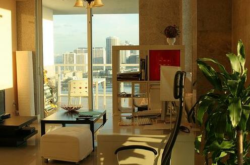 Miami Deluxe Apartment - Photo3