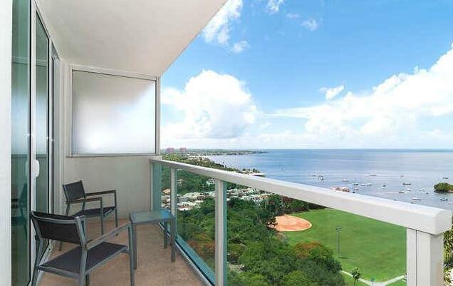 One-Bedroom Apartment in Miami Coconut Grove 2104 - Photo3