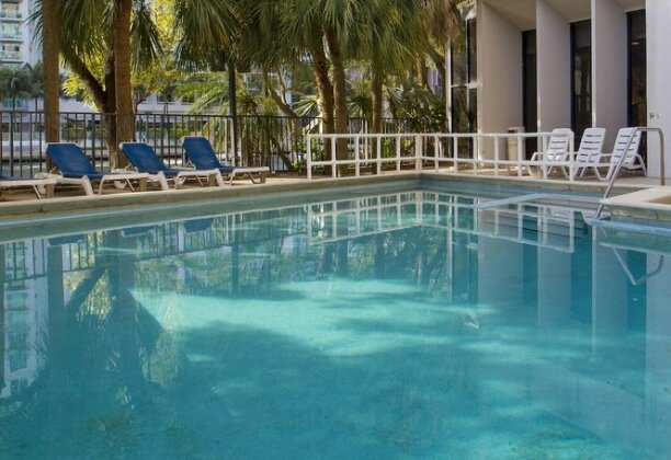 Rodeway Inn & Suites Miami - Photo2