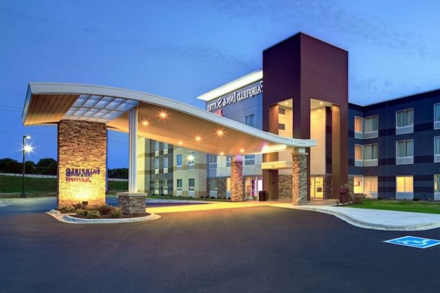 Fairfield Inn and Suites by Marriott Madison West Middleton
