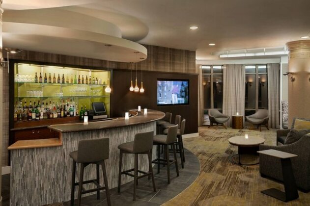 Courtyard by Marriott Middletown - Photo2