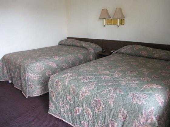 Executive Inn Midland - Photo2