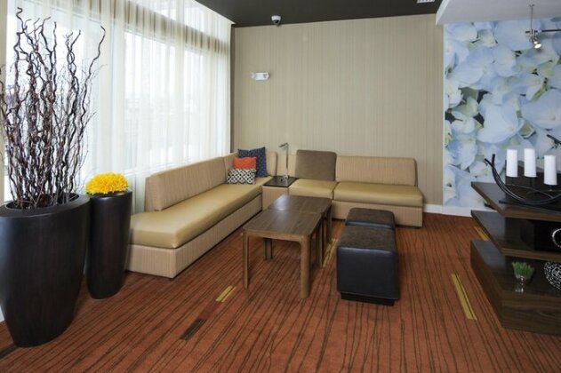 Courtyard by Marriott Dallas Midlothian at Midlothian Conference Center - Photo3