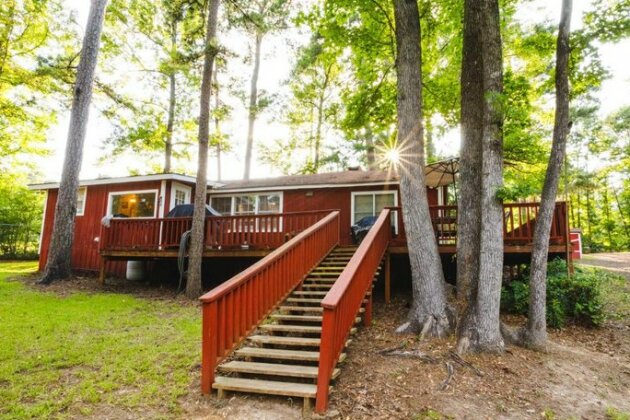 Holy Toledo I - Toledo Bend Lakefront Lodge - Photo4