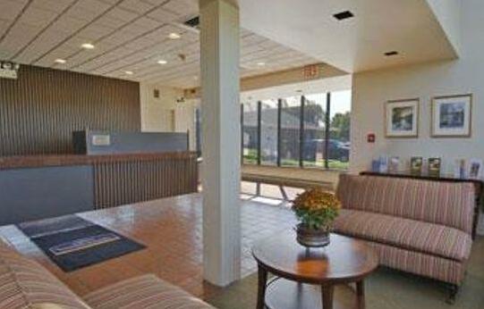 Howard Johnson by Wyndham Milford New Haven - Photo5