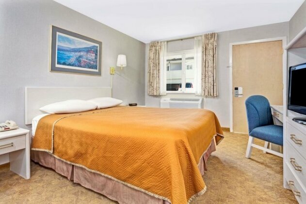 Travelodge by Wyndham Mill Valley Sausalito - Photo5