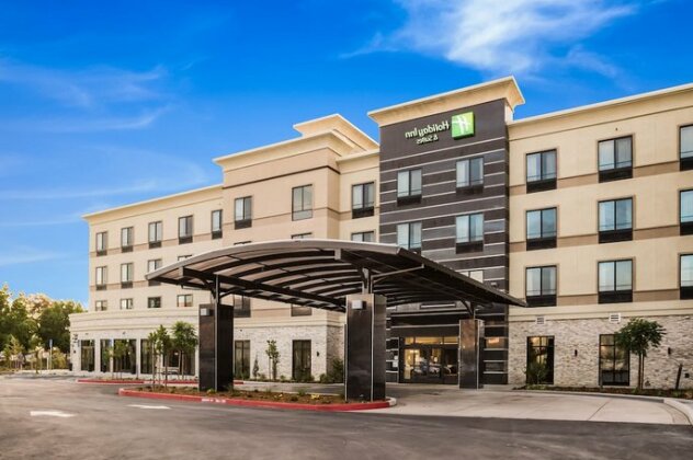Holiday Inn Hotel & Suites Silicon Valley - Milpitas