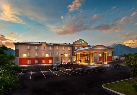 Holiday Inn Express Hotel & Suites Minden - Photo3
