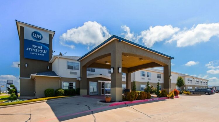 Best Western Clubhouse Inn & Suites - Photo2