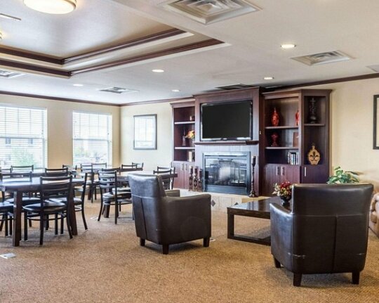 MainStay Suites Minot - Photo4