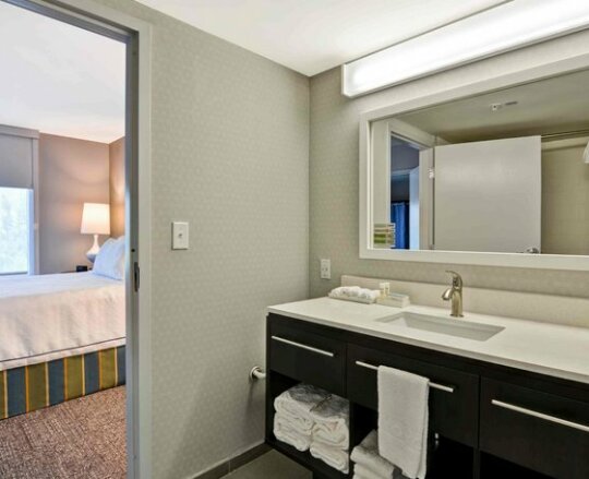 Home2 Suites by Hilton Miramar Ft Lauderdale - Photo2