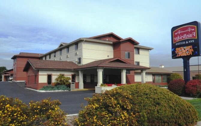 FairBridge Inn Suites & Conference Center - Missoula