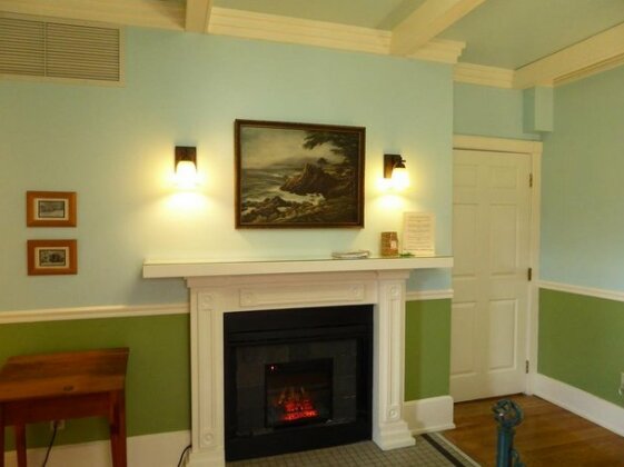 Goldsmith's Bed and Breakfast - Photo2