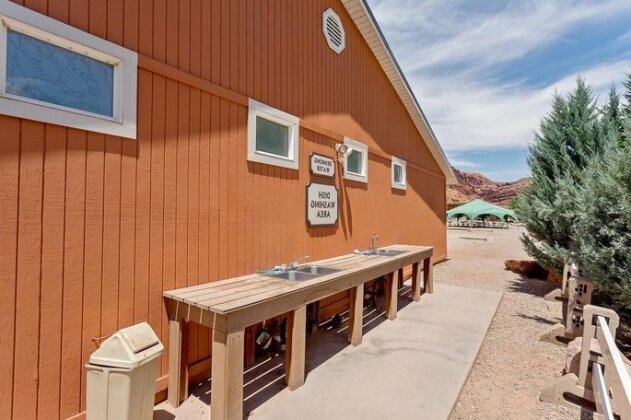 Moab Valley RV Resort & Campground - Photo4