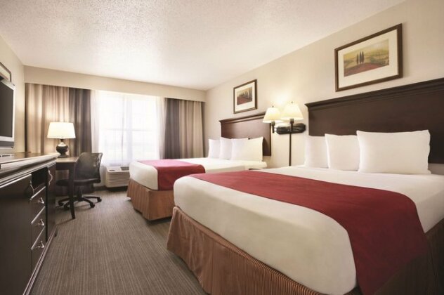 Country Inn & Suites by Radisson Moline Airport IL - Photo4
