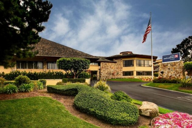 Hilton Garden Inn Monterey - Photo2