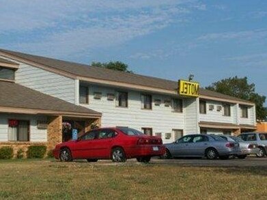 AmericInn Motel - Monticello - Photo2