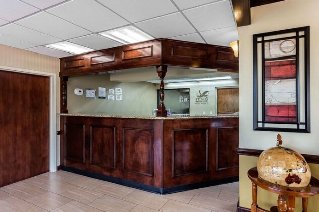 Quality Inn & Suites Mooresville-Lake Norman - Photo4