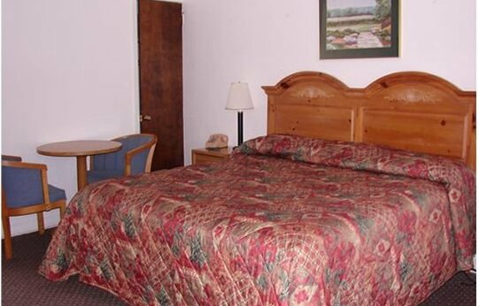 Red Carpet Inn & Suites Morgantown - Photo4