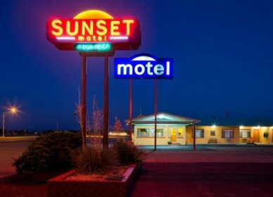 Sunset Motel Moriarty