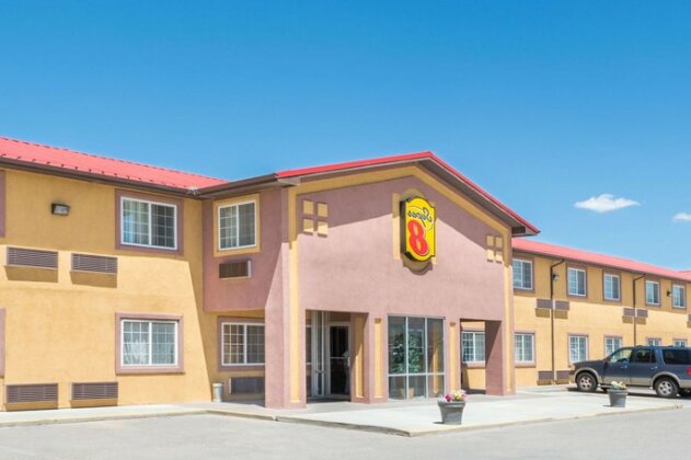 Super 8 by Wyndham Moriarty - Photo2