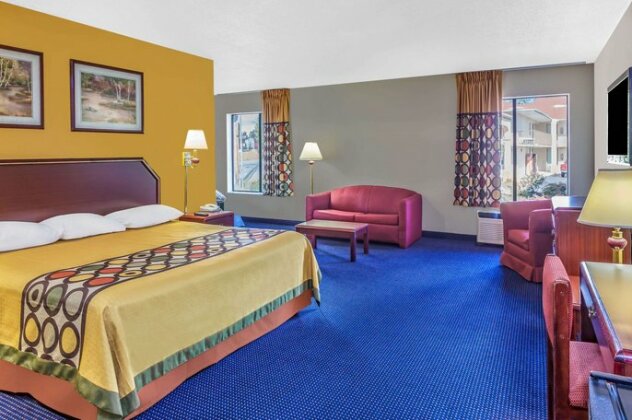 Super 8 by Wyndham Morristown South - Photo4