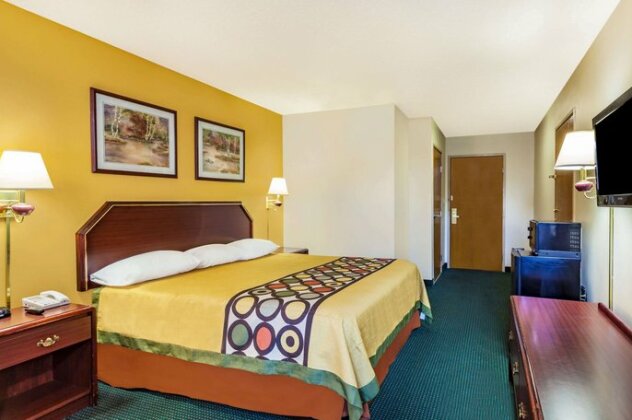 Super 8 by Wyndham Morristown South - Photo5