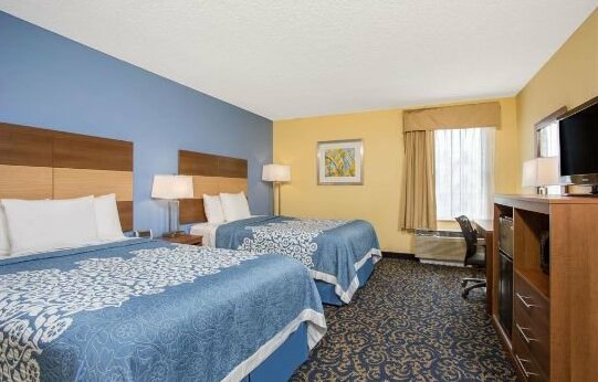 Days Inn by Wyndham Raleigh-Airport-Research Triangle Park - Photo5
