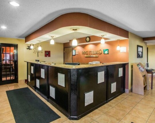 Quality Inn Central Wisconsin Airport - Photo4