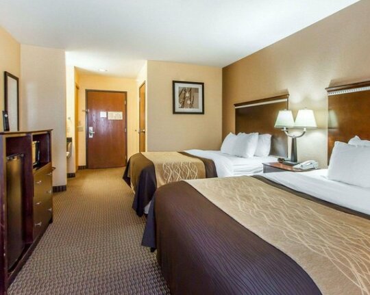 Quality Inn & Suites Mount Pleasant - Photo4
