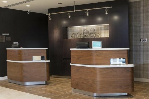 Courtyard by Marriott Mt Pleasant at Central Michigan University - Photo5