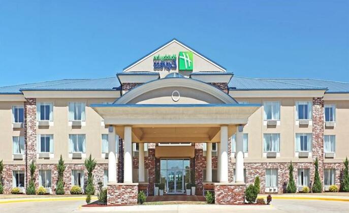 Holiday Inn Express Hotels & Suites Mountain Home - Photo2