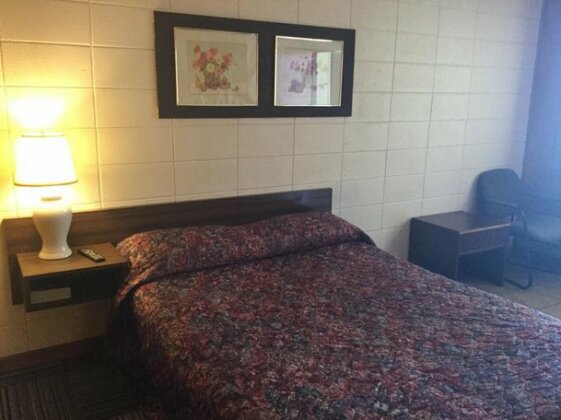 Towne Center Motel - Photo3