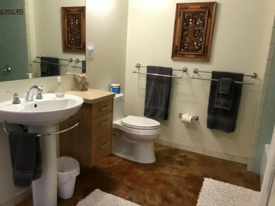 Volcano Park Rentals - Photo2