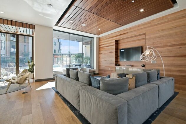 Global Luxury Suites at Downtown Mountain View - Photo4