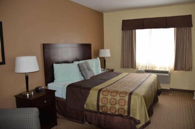 Irish Inn and Suites - Photo5
