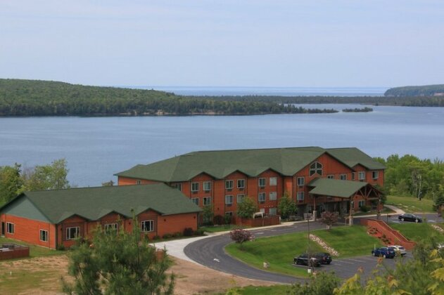Holiday Inn Express Munising-Lakeview