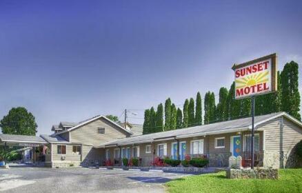 Sunset Motel Murphy