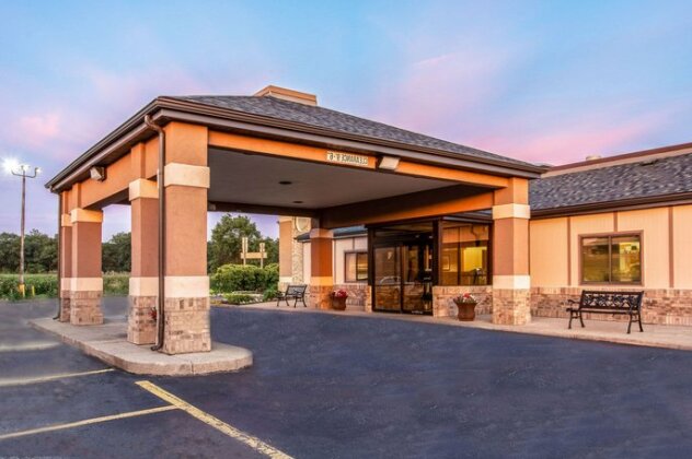 Quality Inn & Suites Muskegon