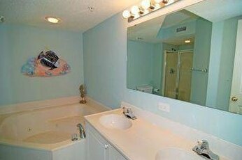 Ocean Bay Club 1309 - Photo5