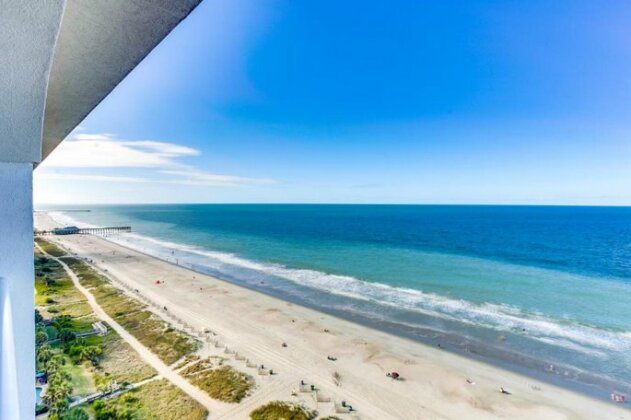 Oceanfront Penthouse at Camelot - Photo4