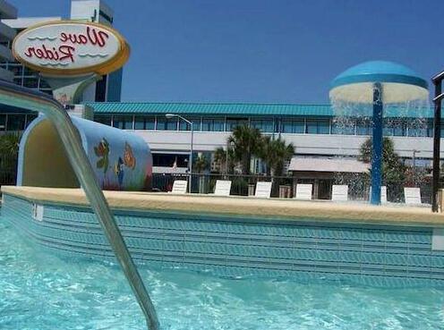 Wave Rider Resort - Photo2