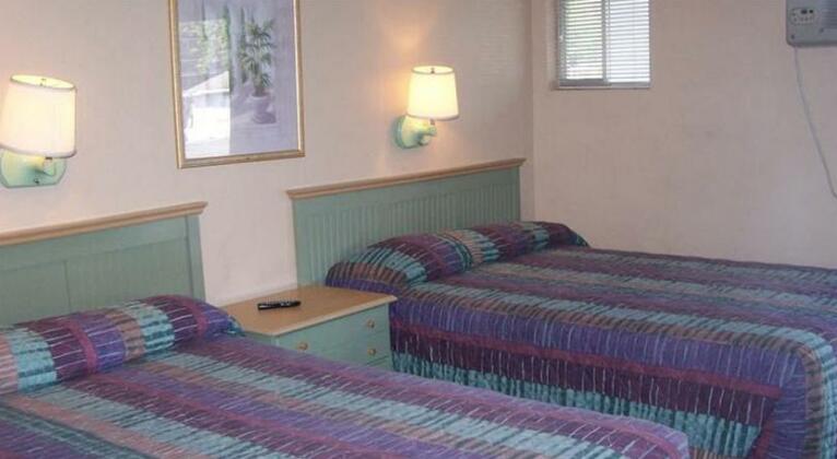 Wave Rider Resort - Photo5