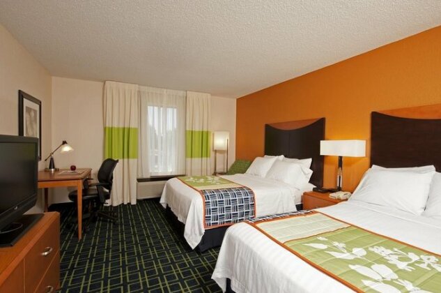 Fairfield Inn & Suites by Marriott Chicago Naperville - Photo2